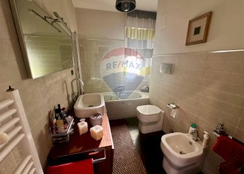 Bagno - Appartamento Via Francesco De Sanctis
 
6, Catania - foto 18