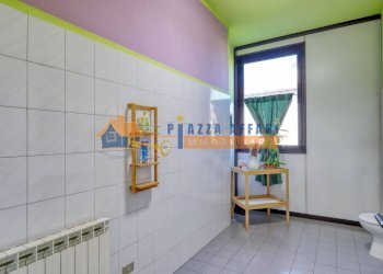 Foto 18 - Locale Commerciale via Cesare Battisti, Castiglione Olona - foto 18