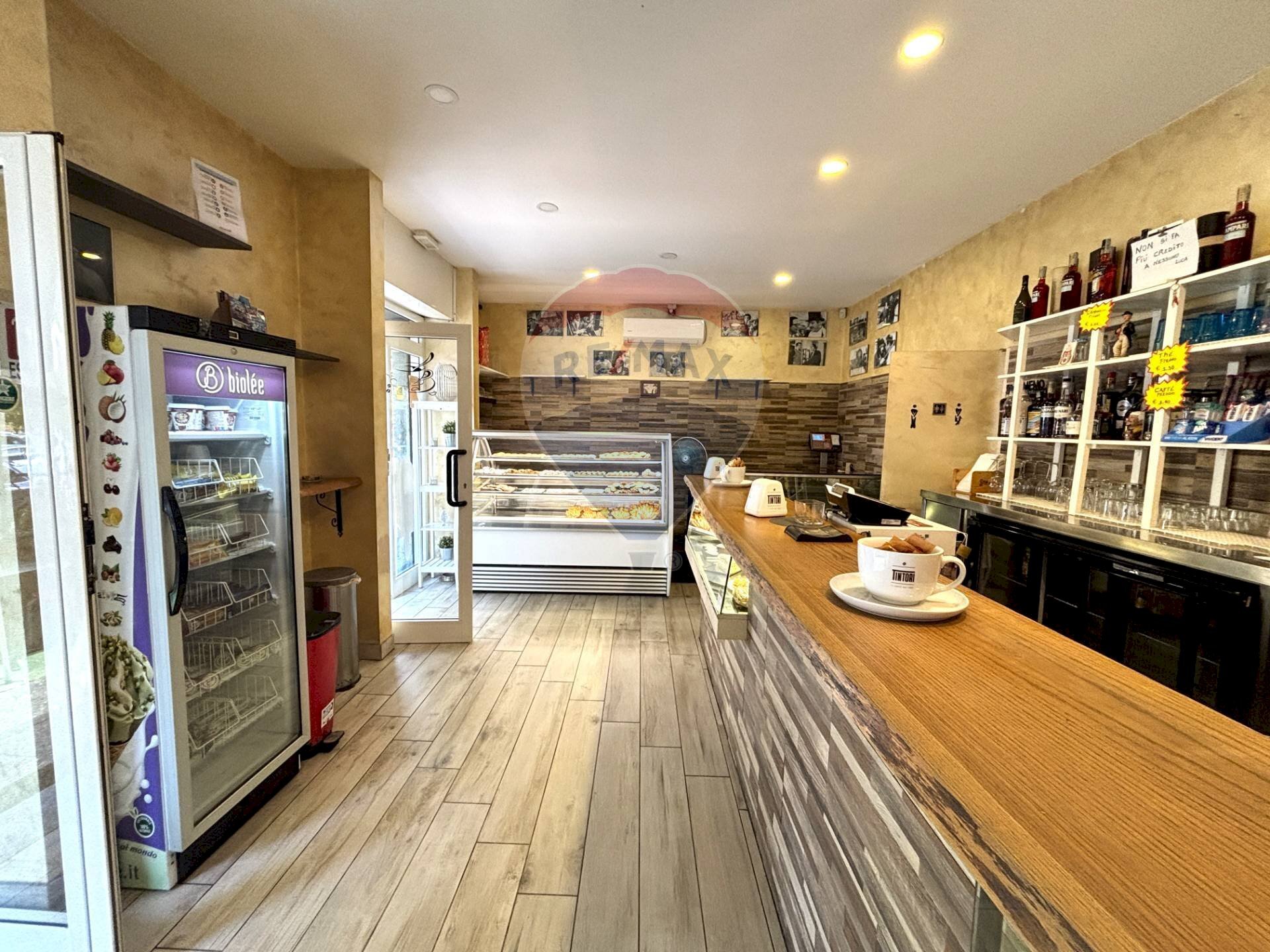 Cucina - Attività Commerciale Viale Di Tor Marancia, Roma - foto 2