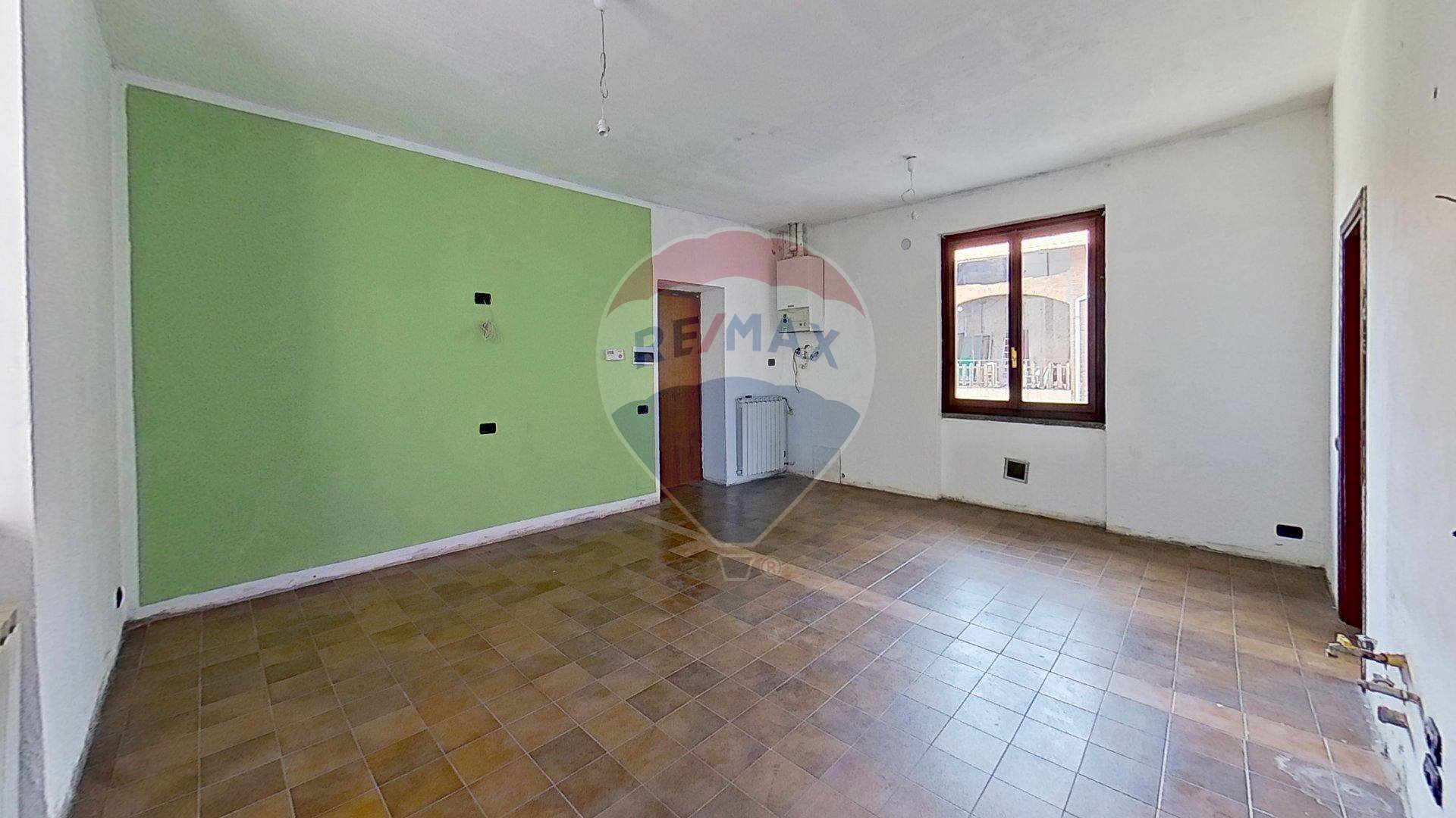 Stanza vuota - Bilocale VIA CAVOUR
 
19, Mornago - foto 1