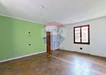 Stanza vuota - Bilocale VIA CAVOUR
 
19, Mornago - foto 5