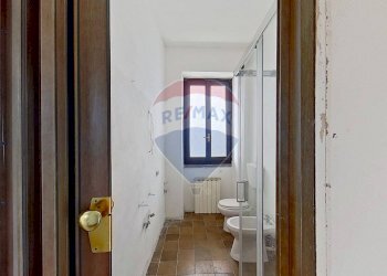 Bagno - Bilocale VIA CAVOUR
 
19, Mornago - foto 12