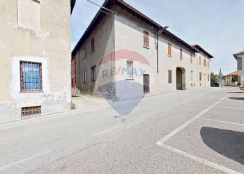Edificio all\'aperto - Bilocale VIA CAVOUR
 
19, Mornago - foto 24