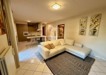 Foto 10 - Three-room apartment via Unità d'Italia
74, Desenzano del Garda - photo 10