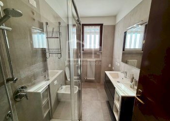 Foto 20 - Three-room apartment via Unità d'Italia
74, Desenzano del Garda - photo 20
