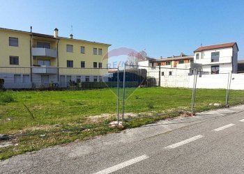 Edificio all\'aperto - Terreno edificabile Via Gorizia, Susegana - foto 3