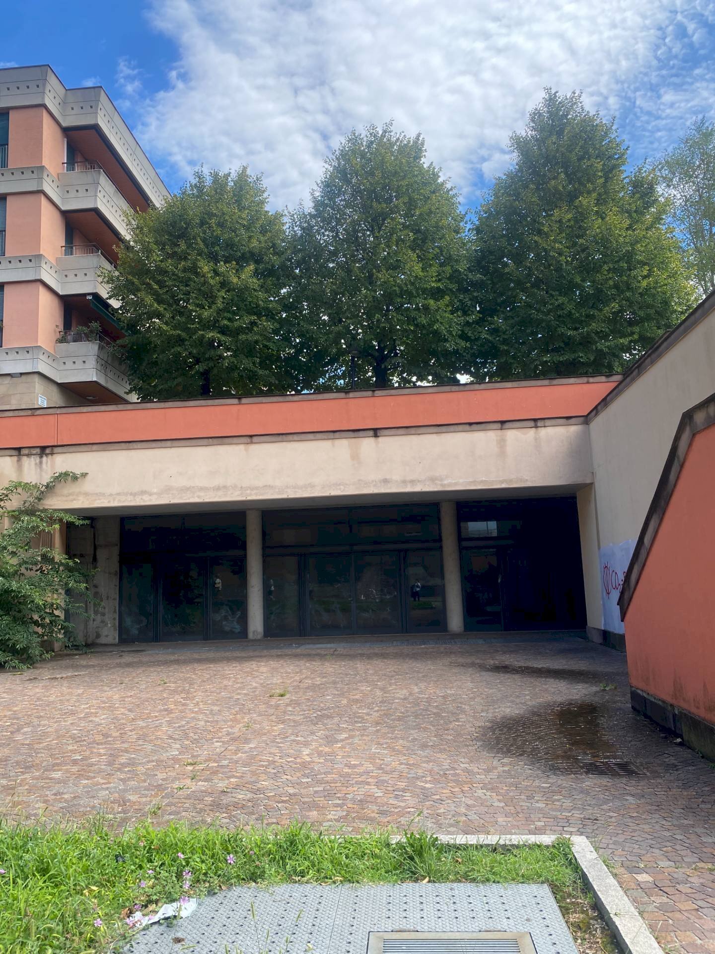 Foto 1 - Commercial Premises VIA GRASSI, Lecco - photo 1