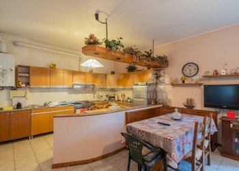 Foto 50 - Stabile - Palazzo Via Leopardi
 
34, Cornate d'Adda - foto 49