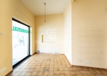 Foto 6 - Laboratorio Via Dafnica
 
107, Acireale - foto 6