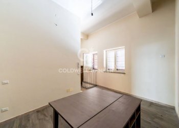 Foto 13 - Laboratorio Via Dafnica
 
107, Acireale - foto 13