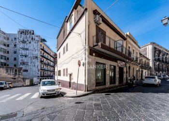 Foto 22 - Laboratorio Via Dafnica
 
107, Acireale - foto 22