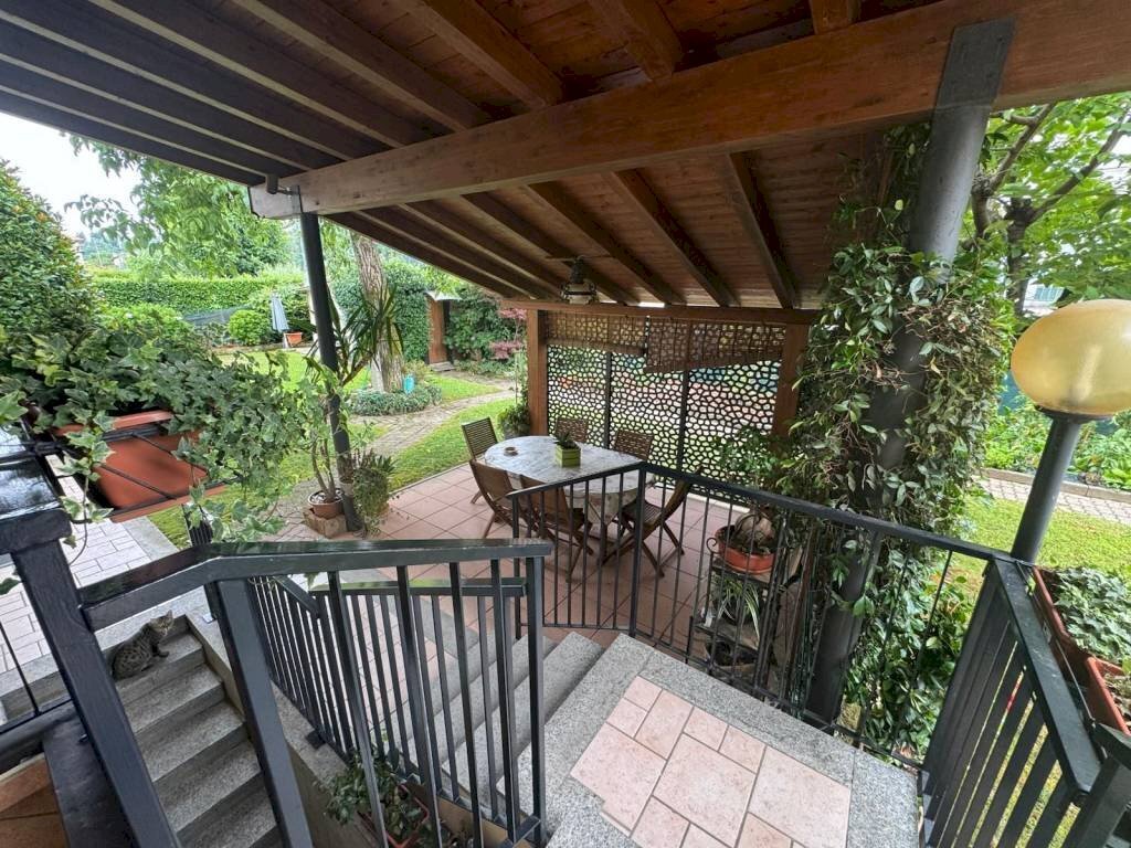 Veranda - Villa via Patrioti, 22, Induno Olona - foto 2