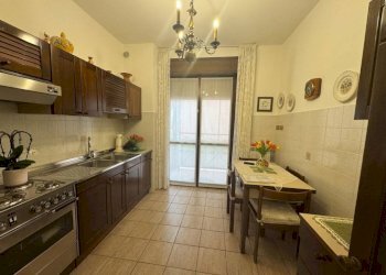 Cucina - Villa via Patrioti, 22, Induno Olona - foto 17