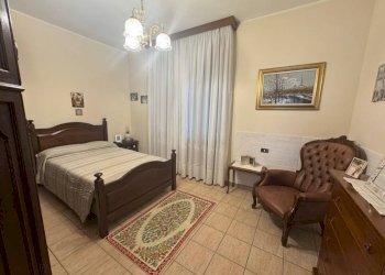 Camera da letto - Villa via Patrioti, 22, Induno Olona - foto 27