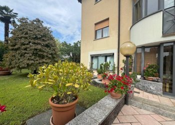 Giardino - Villa via Patrioti, 22, Induno Olona - foto 37