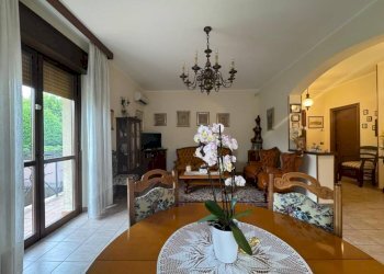 Salone - Villa via Patrioti, 22, Induno Olona - foto 41