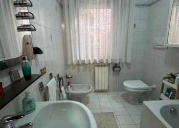 Bagno - Villa via Patrioti, 22, Induno Olona - foto 43