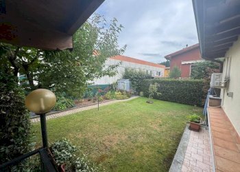 Giardino - Villa via Patrioti, 22, Induno Olona - foto 49