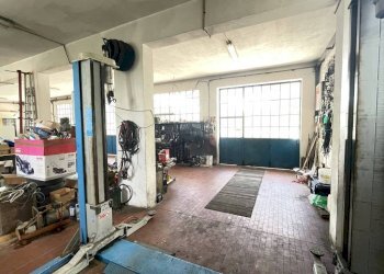 Interno non residenziale - Negozio via Goro, Ravenna (zona Porto Corsini) - foto 13