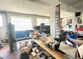 Interno non residenziale - Negozio via Goro, Ravenna (zona Porto Corsini) - foto 12