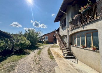 Cortile interno - Villa via Maghetto, 125, Mongrando - foto 6