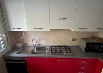 Cucina - Appartamento via Genova, Bologna (zona Mazzini) - foto 9