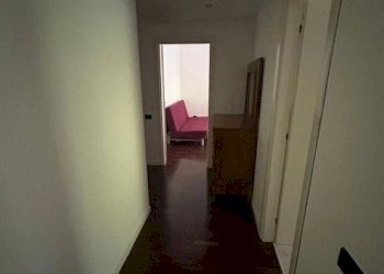 Corridoio - Appartamento via Genova, Bologna (zona Mazzini) - foto 12