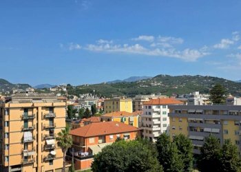 Viste - Bilocale corso Genova, Lavagna - foto 2