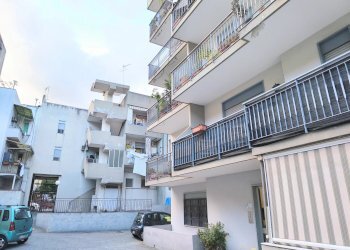 Four-room apartment Via Giovanni Denaro, Messina - photo 2