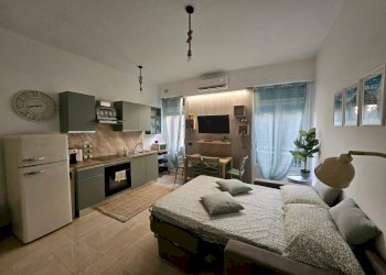 Soggiorno con cottura - Two-room apartment Lavagna - photo 10