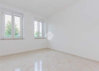 Quadrilocale Via Ugo Foscolo, San Gillio - foto 29