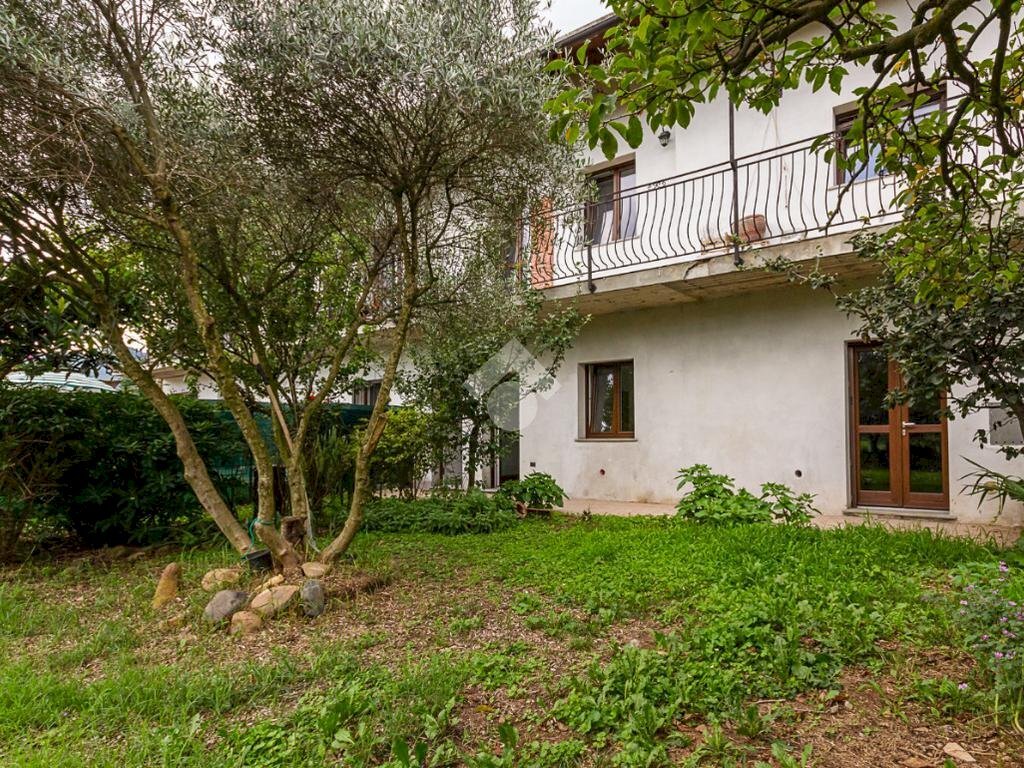 Three-room apartment Via ugo foscolo, San Gillio - photo 3