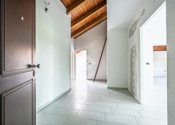 Trilocale Via ugo foscolo, San Gillio - foto 11