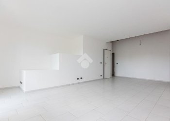 Trilocale Via ugo foscolo, San Gillio - foto 17