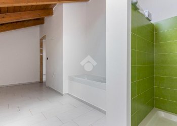 Trilocale Via ugo foscolo, San Gillio - foto 33