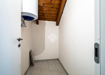 Trilocale Via ugo foscolo, San Gillio - foto 35