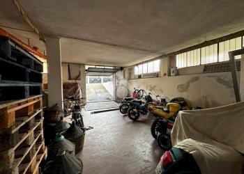 Box Strada Fornacino, Leini - foto 2