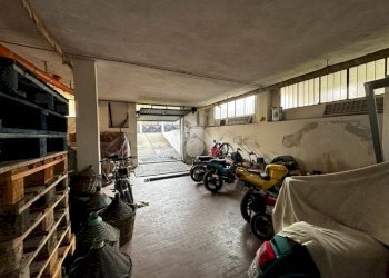 Box Strada Fornacino, Leini - foto 13