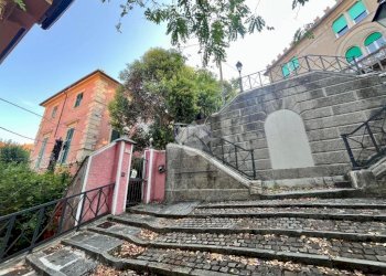 Villa Scalinata Cernaia, La Spezia (neighborhood Stazione) - photo 6