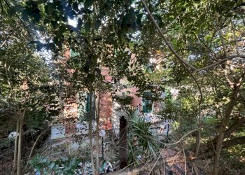 Villa Scalinata Cernaia, La Spezia (neighborhood Stazione) - photo 10