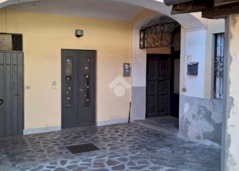 Two-room apartment Via matteotti, Pombia - photo 1