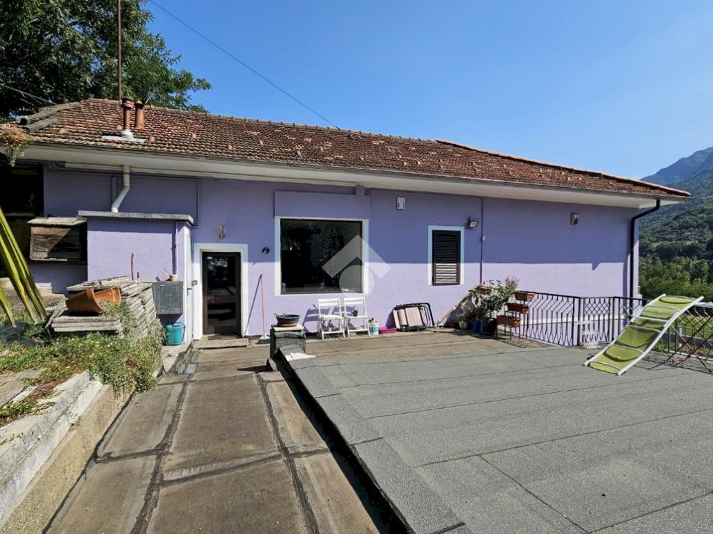 Portion of a house Corso Galliano Rocco, Pinasca - photo 2