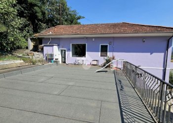 Portion of a house Corso Galliano Rocco, Pinasca - photo 3