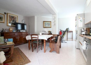 Portion of a house Corso Galliano Rocco, Pinasca - photo 8