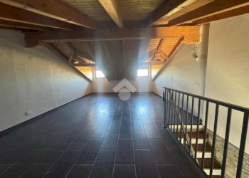 Trilocale Via XXV Aprile, Suno - foto 24