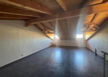 Trilocale Via XXV Aprile, Suno - foto 32