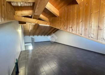 Trilocale Via XXV Aprile, Suno - foto 34