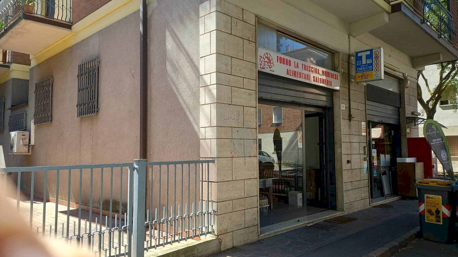 Commercial Activity Via Pergolesi 98, Modena - photo 3