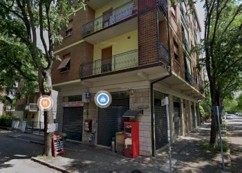 Negozio Via a Boito 33, Modena - foto 2