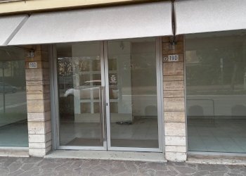 Negozio Viale Moreali 192, Modena - foto 2